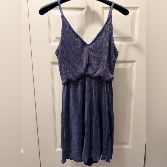 Navy Blue Ribbed Spaghetti Strap Dress - Picture 5 of 6